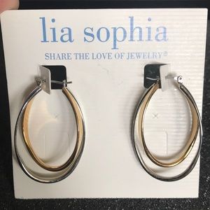 Super cute earrings